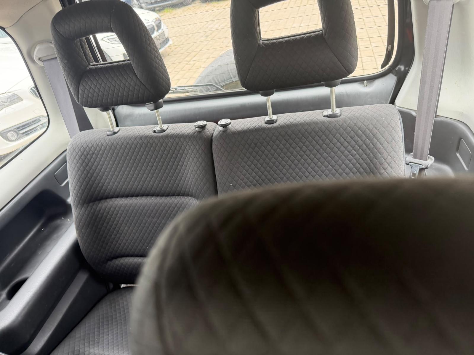 Suzuki Jimny 2004 — photo 7