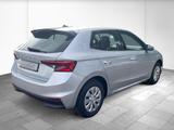 Skoda Fabia Essence Metallic - : Silber, Limousine, Metallic