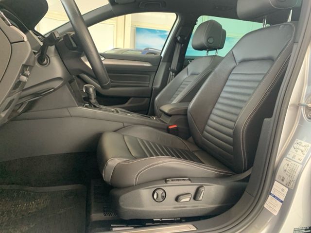 Fahrzeugabbildung Volkswagen Passat Variant 2.0 TDI DSG Alltrack 4MOTION PANO