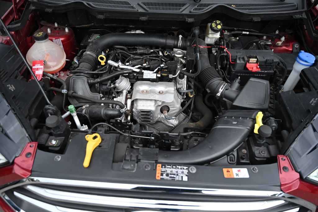 FORD EcoSport 1.0 EcoBoost Titanium Leder Navi FORD EcoSport 1.0 EcoBoost Titanium Leder Navi