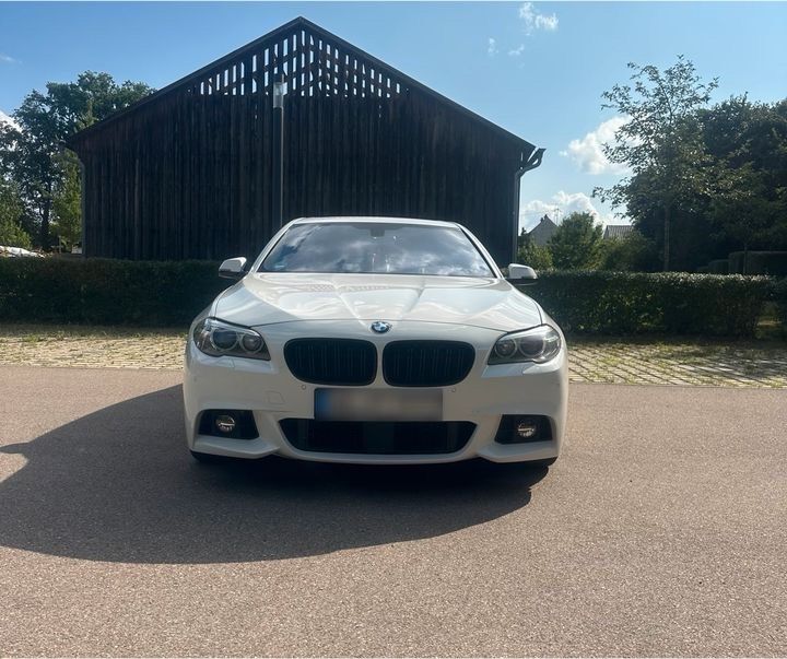 Image of BMW 528