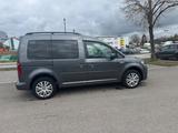 Volkswagen Caddy Comfortline BMT*5-Sitzer*1.4*Display* - Volkswagen mit Benzin-Antrieb: Regensensor
