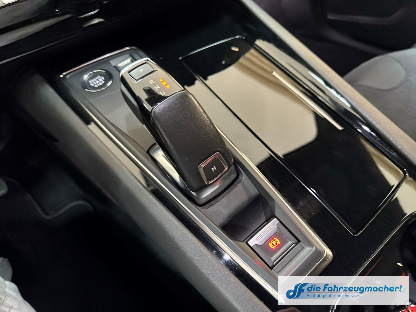 Fahrzeugabbildung Peugeot 508 SW Allure Pack 1.5 BlueHDi 130 EU6d Navi ACC