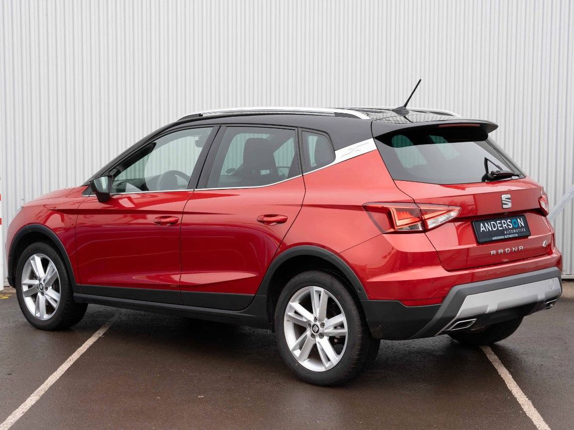 Fahrzeugabbildung SEAT ARONA FR 1.0 TSI CARPLAY PDC TEMP MFL ALLW