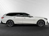 BMW 520d Touring M Sport|AHK|Pano|Standhzg. - BMW 520: Weiß