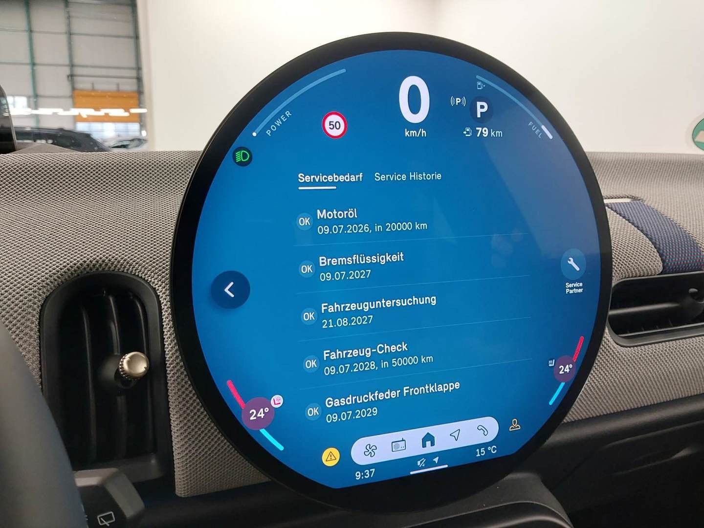 Fahrzeugabbildung MINI COOPER Mini 3-trg. Favoured Trim HeadUp Leder