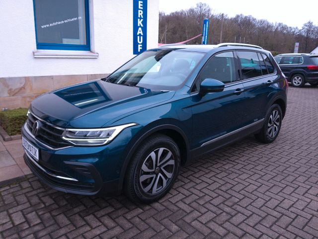 Volkswagen Tiguan 1,5 TSI OPF DSG Active AHK eHK NAV 3JAG