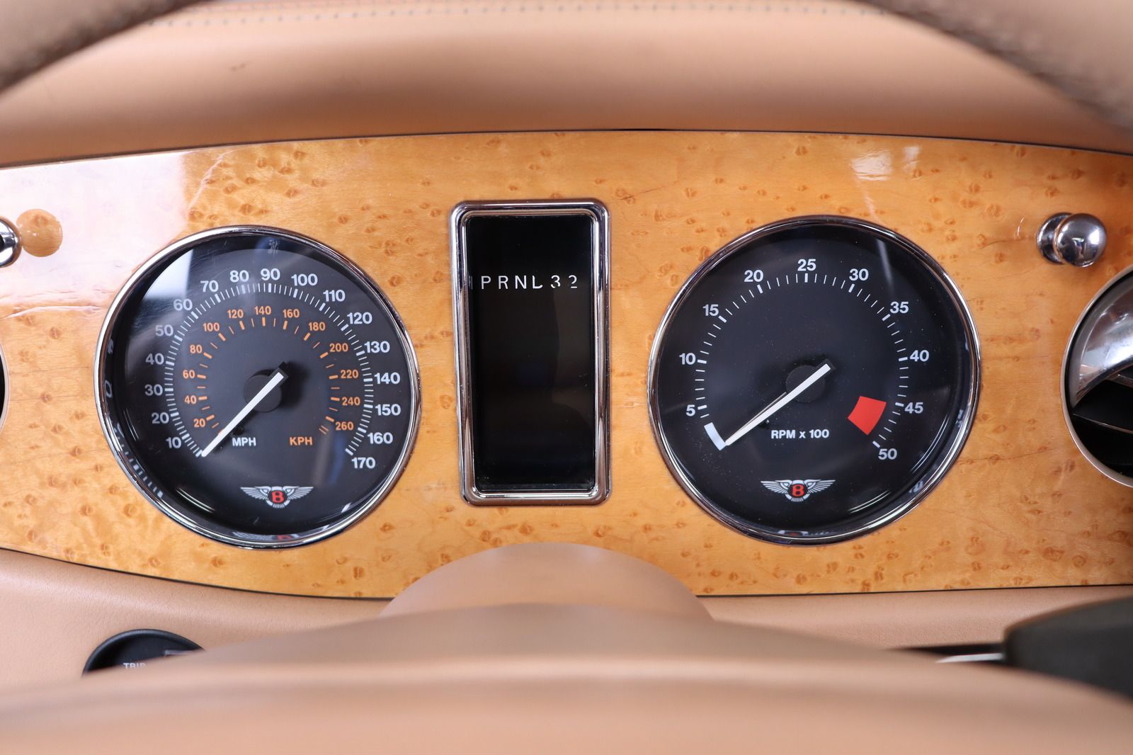 Fahrzeugabbildung Bentley Azure Mulliner Cabriolet * Top-Zustand