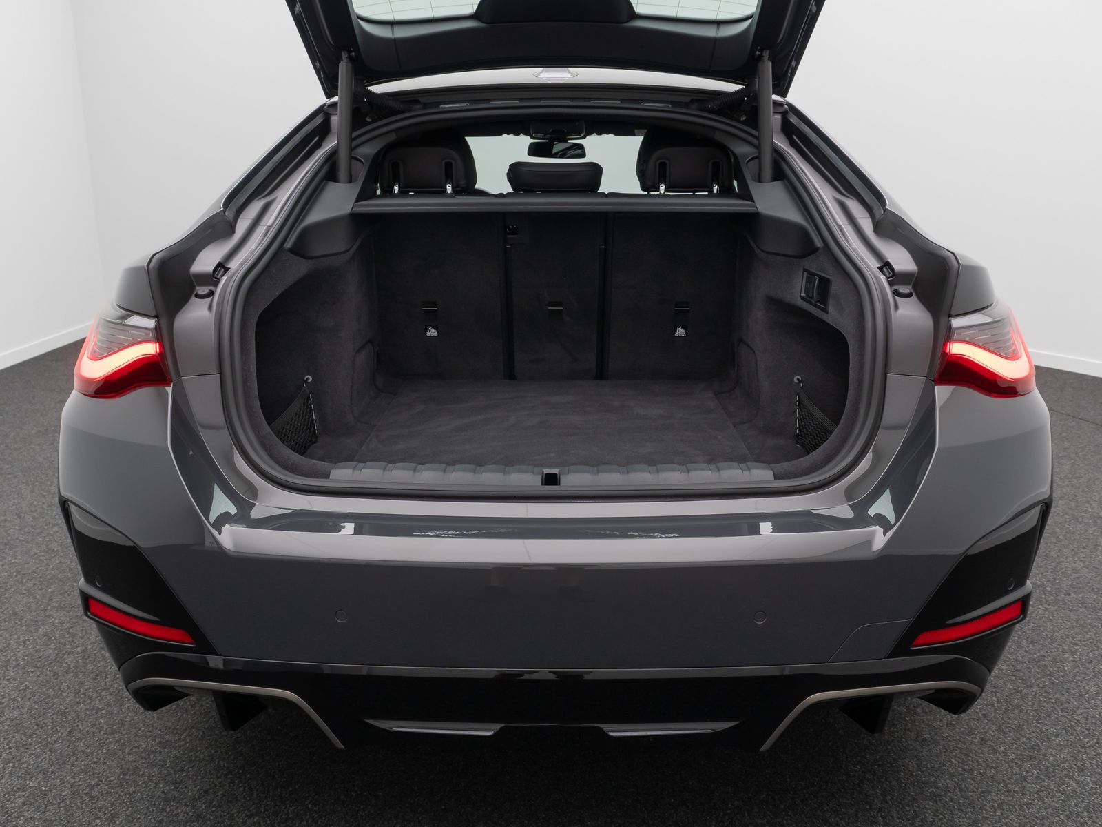 Fahrzeugabbildung BMW i4 M50 360° HUD H/K Lenkrhzg ACC Fernlichtassist