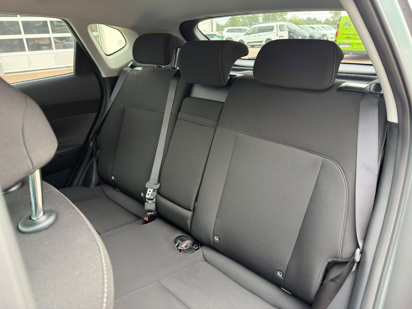 Fahrzeugabbildung Hyundai KONA 1.6 T-GDI Trend *Navi*Totwinkl*ACC*LED*360°