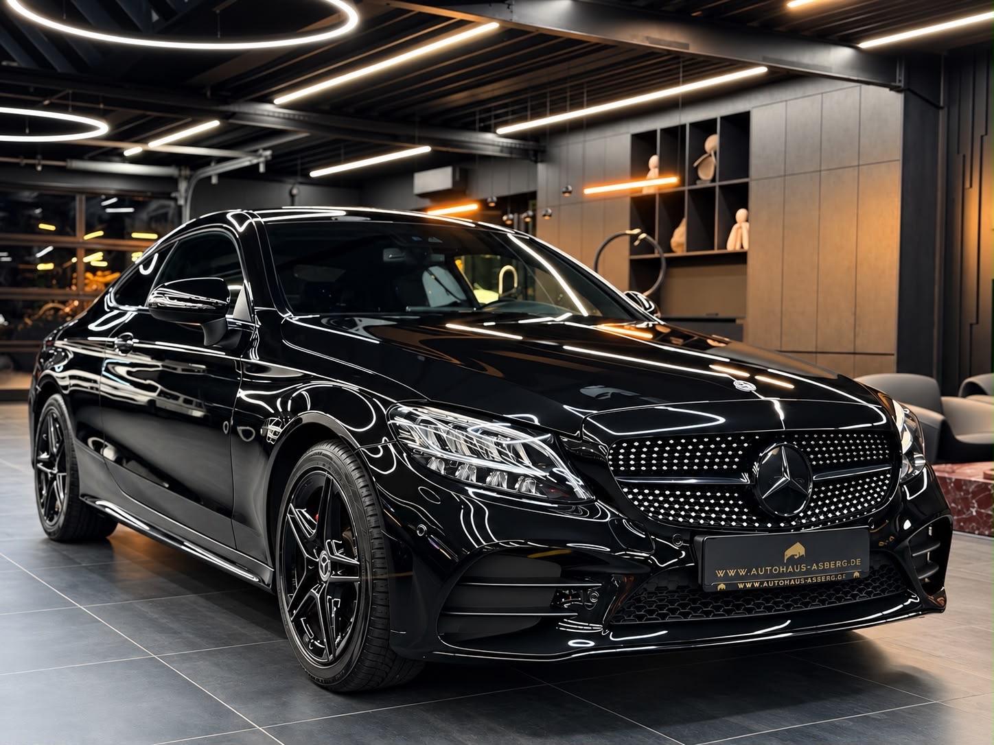 Mercedes-Benz C 200 Coupe AMG LINE/NIGHT/TOTW./SHA/LED