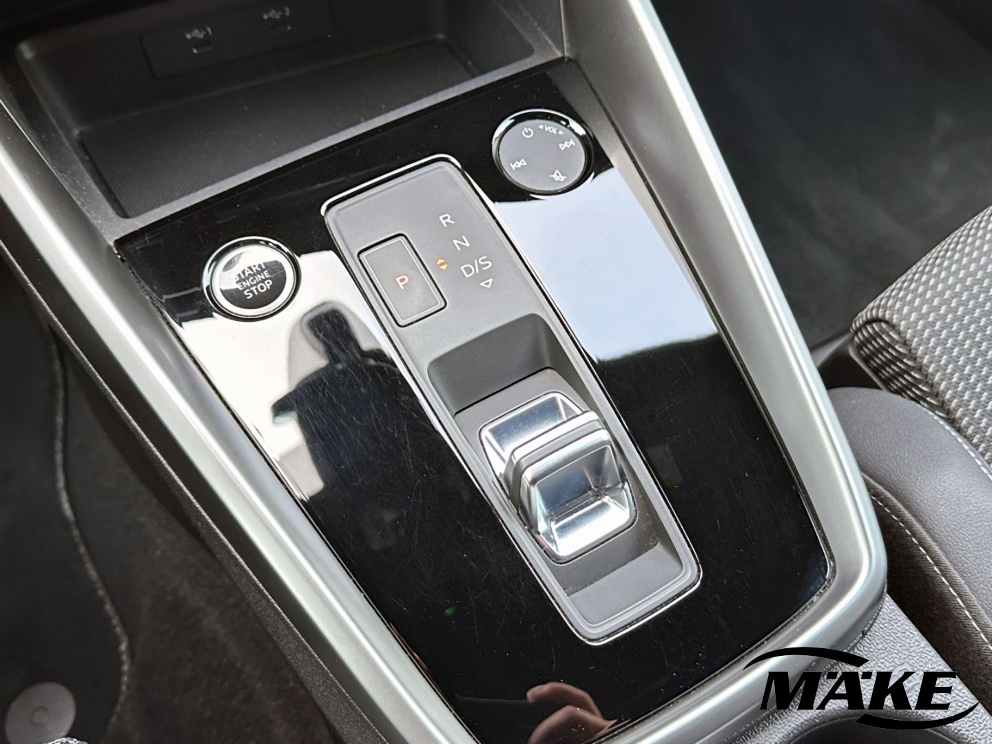 A3 Sportback 35 TFSI advanced s-tronic  ACC LED 