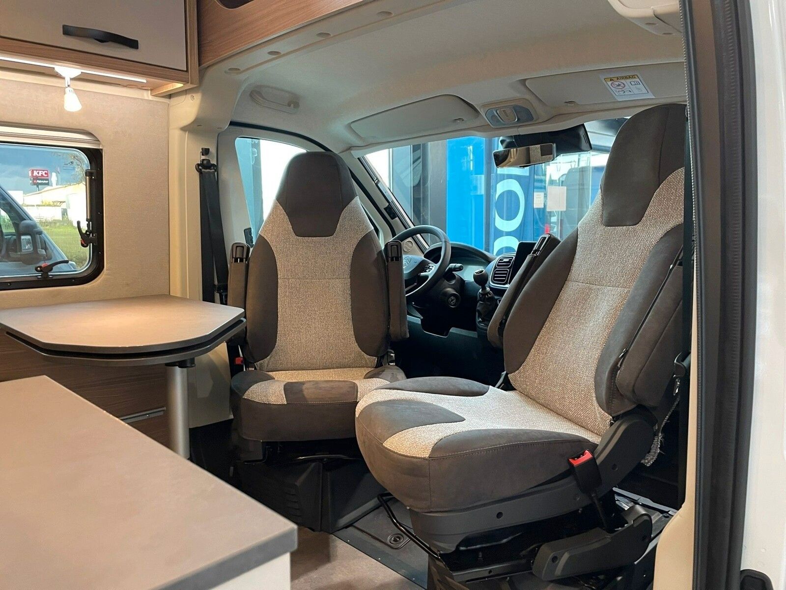 Fahrzeugabbildung Pössl 2Win RS Citroen Premium Ausstattung