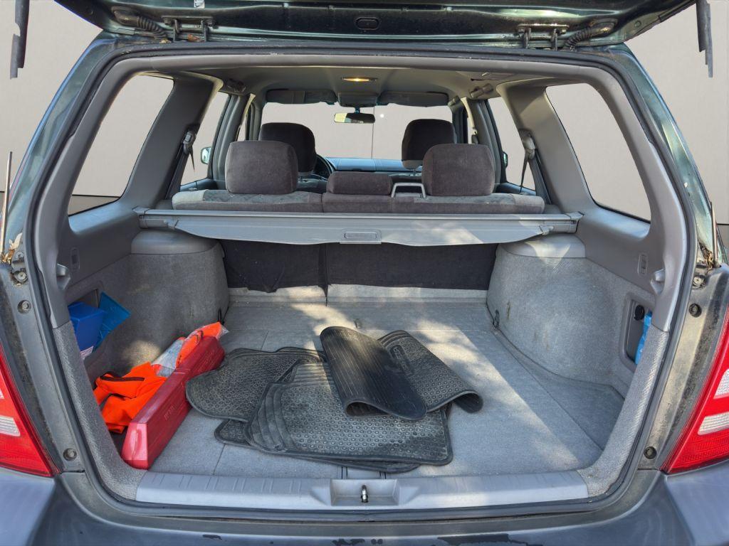 Subaru Forester 2004 — photo 17