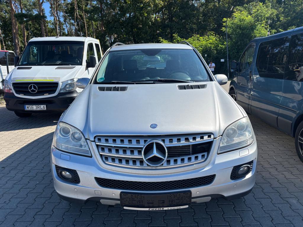 Mercedes-Benz ML 420