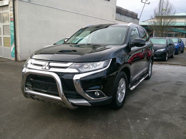 Mitsubishi Outlander Edition 100 2WD Kamera 8xAlu