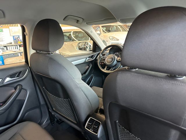 Audi Q3 sport quattro *TOTWASSIST*LED*NAVI*AHK*KAM*