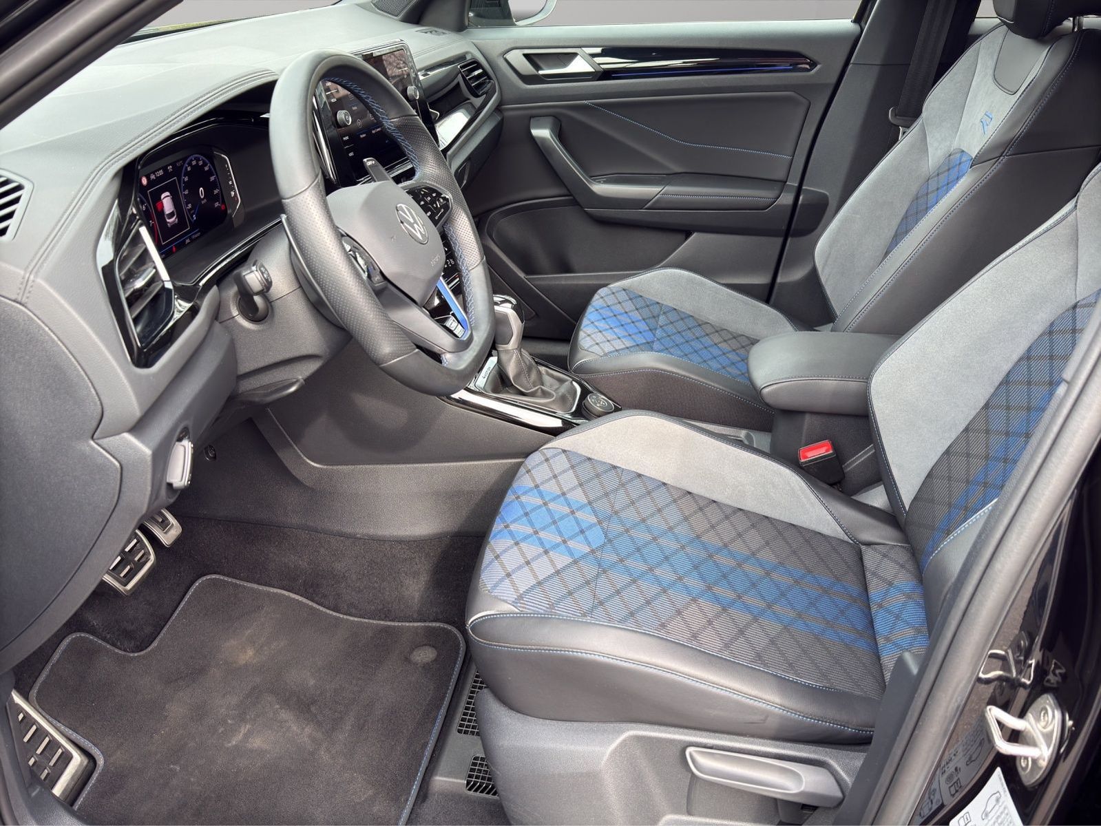 Volkswagen T-Roc - Bild 9