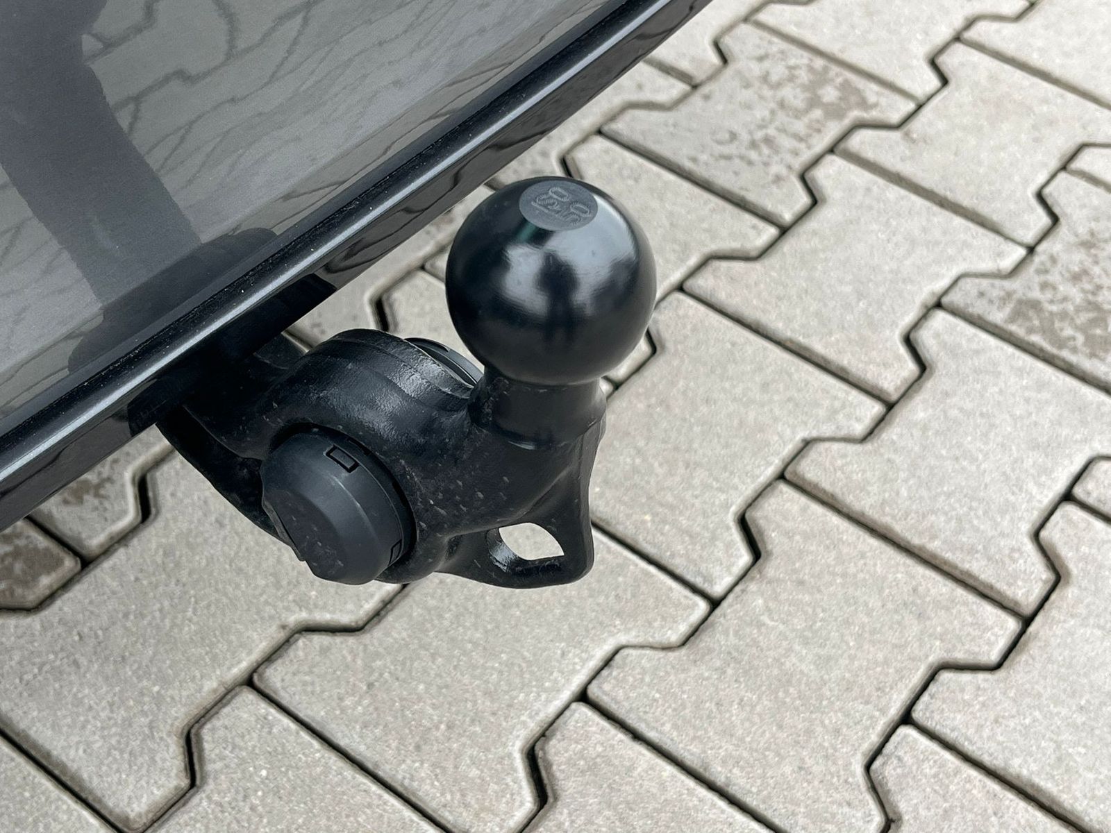 Fahrzeugabbildung SKODA Octavia 1.5 DSG Sportline PANO*MATRIX*AHK*5J.GAR