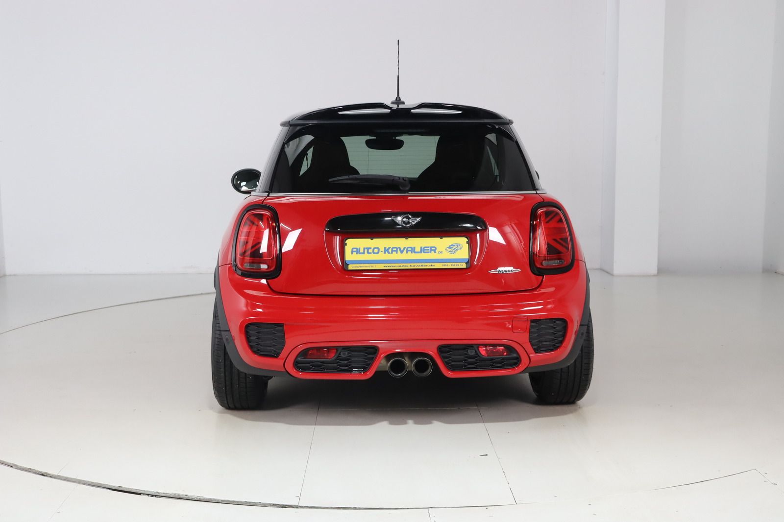 Fahrzeugabbildung MINI John Cooper Works * HUD * LED * Pano