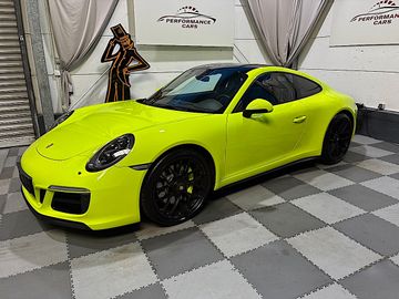 PORSCHE 991 Carrera 4 GTS Coupé-ONE OFF-SPORT DESIGN