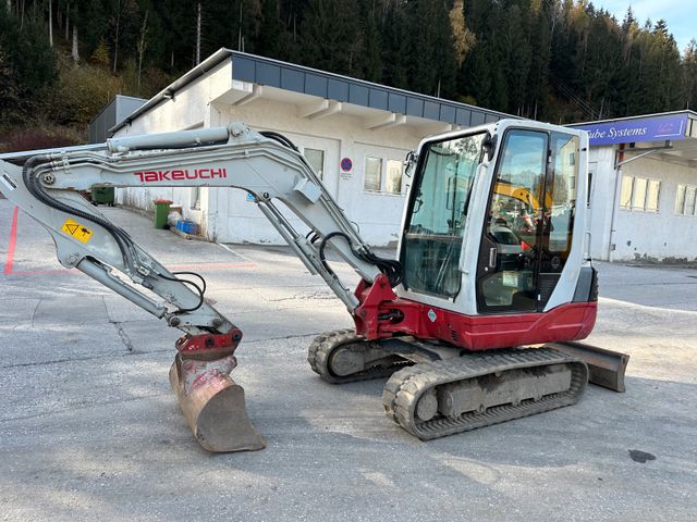 Takeuchi TB235