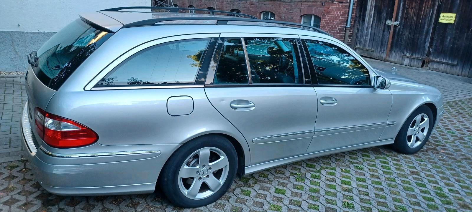 Mercedes-Benz E350 2005 — photo 5