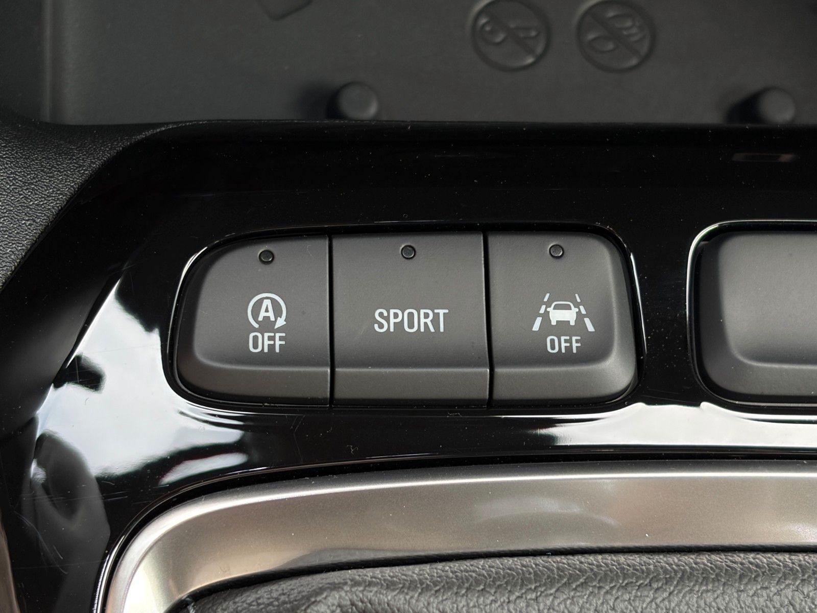Fahrzeugabbildung Opel Corsa F GS 1.2 Turbo CarPlay Teilleder CAM LHZ