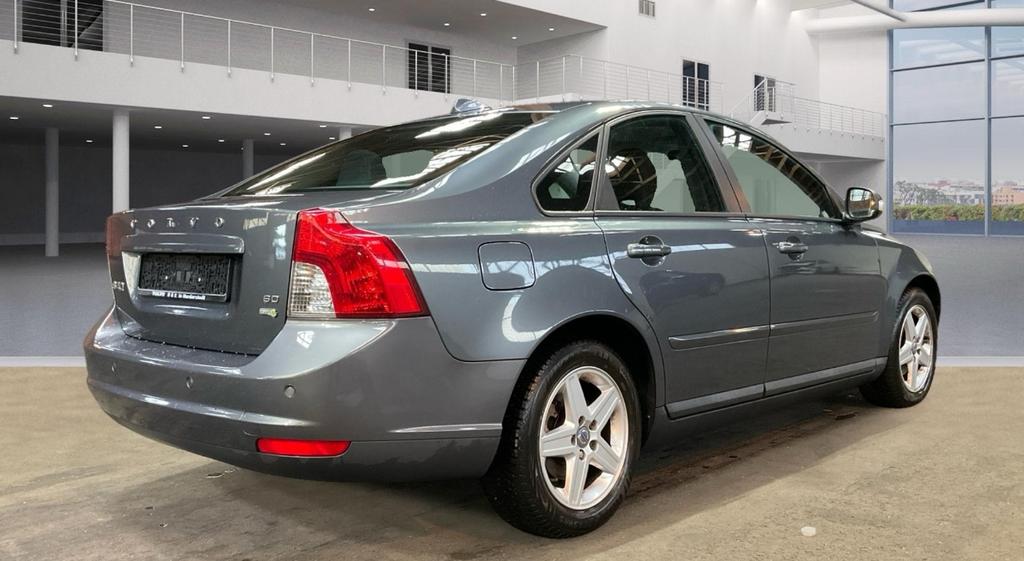 Volvo S40