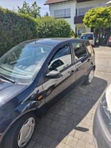 Ford Fiesta 1,3 44 kW Blues Blues - Ford Fiesta aus 2005: 1.3