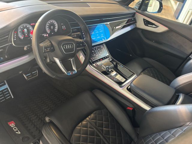 SQ7 4.0 TFSI quattro*Laser*Pano*Valcona*Advanced