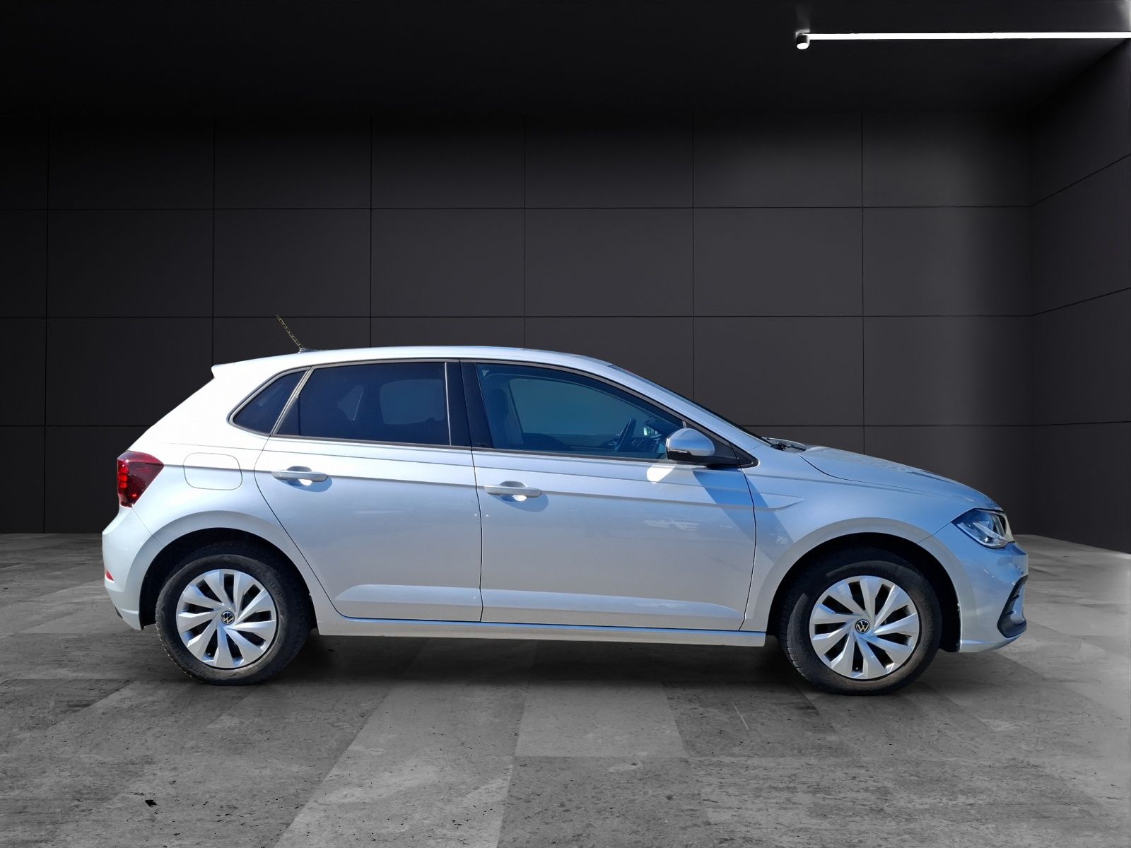 Fahrzeugabbildung Volkswagen Polo 1.0 Life LED AID APP GRA PDC SHZ
