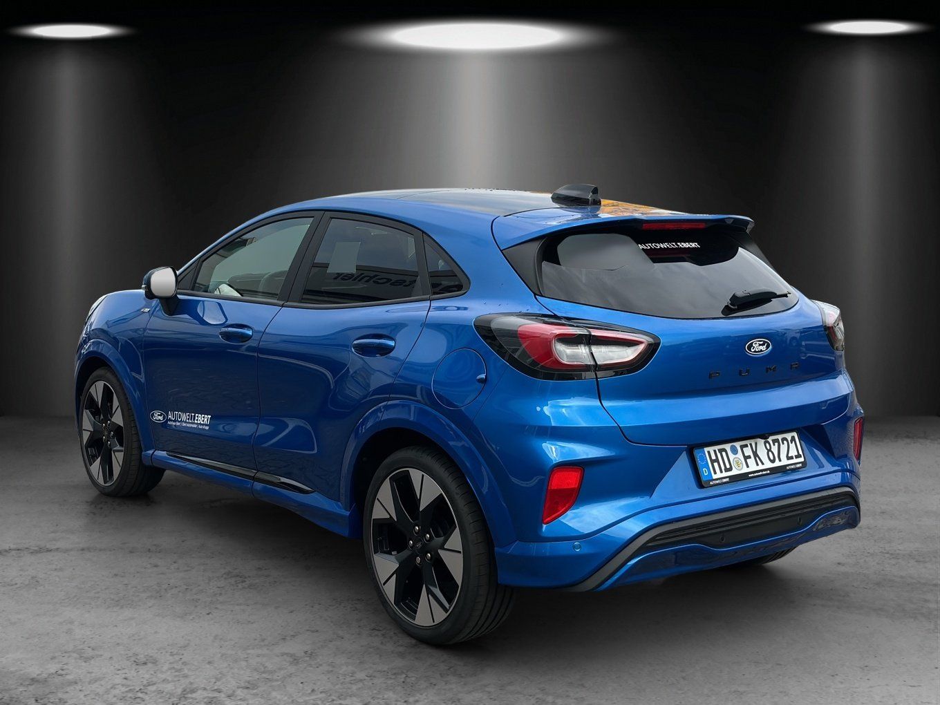 Fahrzeugabbildung Ford Puma ST-Line X Automatik 155PS Winter P. LM 19Z