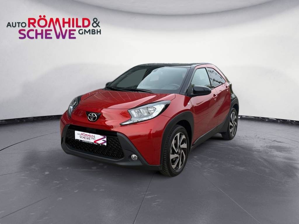 Gebrauchtwagen Toyota Aygo Aygo X 1.0 Pulse Apple CarPlay Android Auto Musi in Dieburg