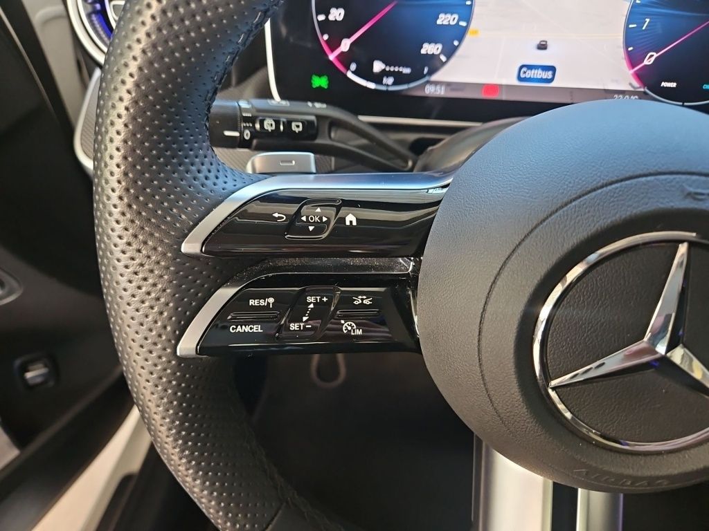 Fahrzeugabbildung Mercedes-Benz C 200 T AMG Night AHK Pano Memory LED Ambie. KAM