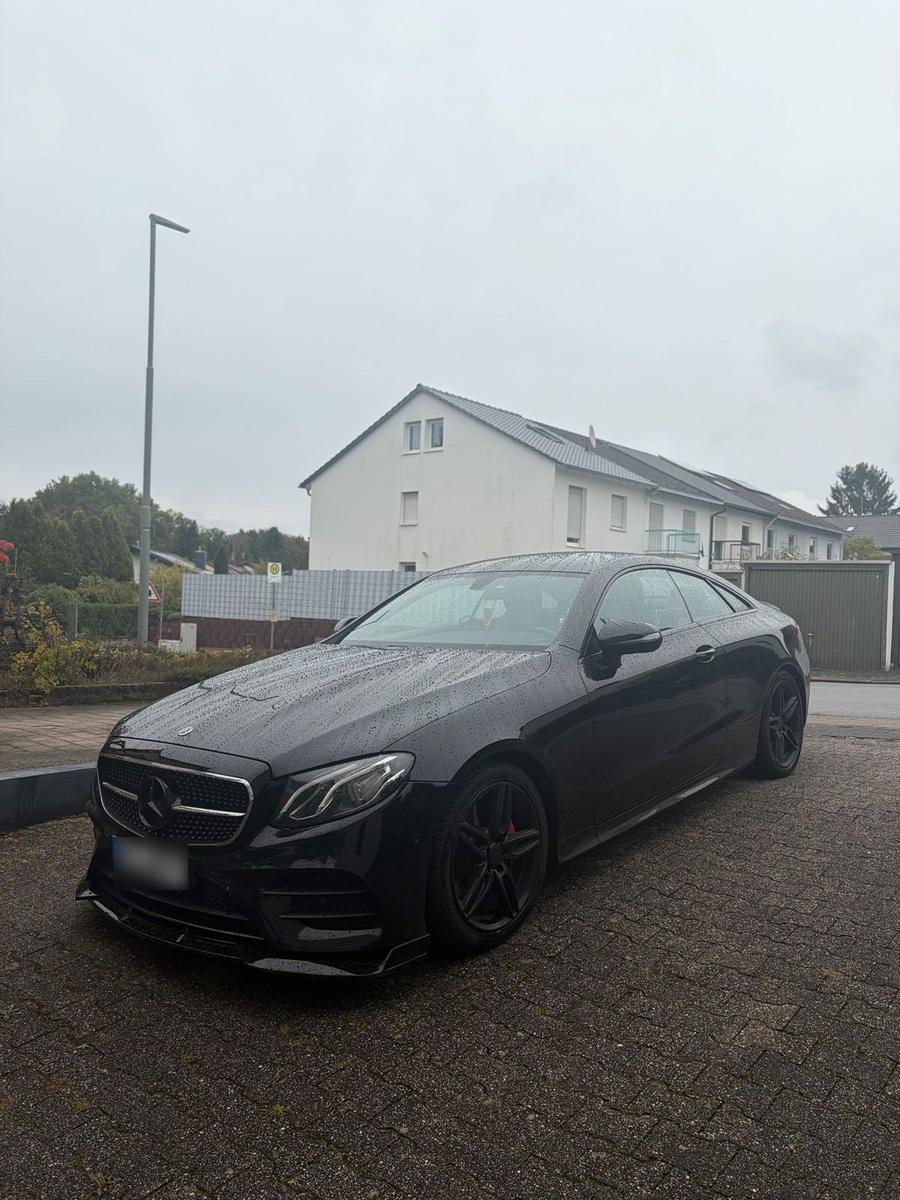 Mercedes-Benz E 220