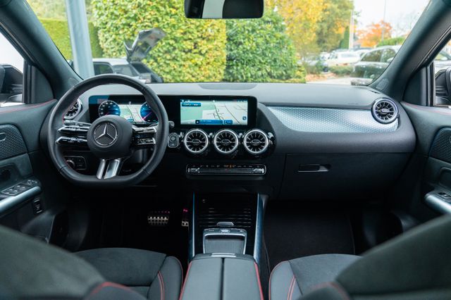 Mercedes-Benz GLA 200/ NIGHT PAKET/ MULTIBEAM/ PREMIUM Mercedes-Benz GLA 200/ NIGHT PAKET/ MULTIBEAM/ PREMIUM