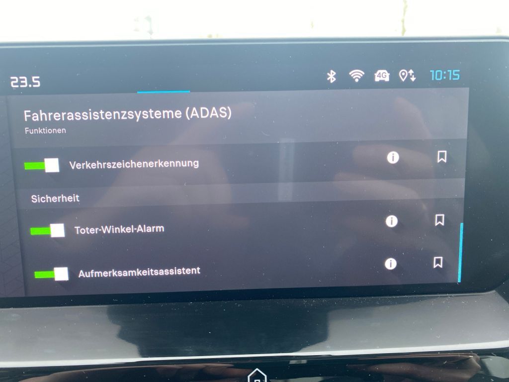Fahrzeugabbildung Citroën C4 Benzin 130 Automatik MAX *Winter+Techno-Pak*