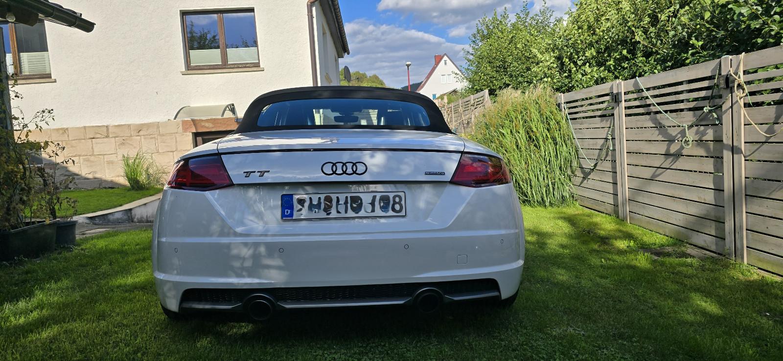 Audi TT Roadster 2.0 TFSI S tronic quattro 
