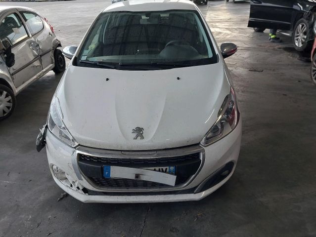 Peugeot 208 (2) 1.6 BHDI 75