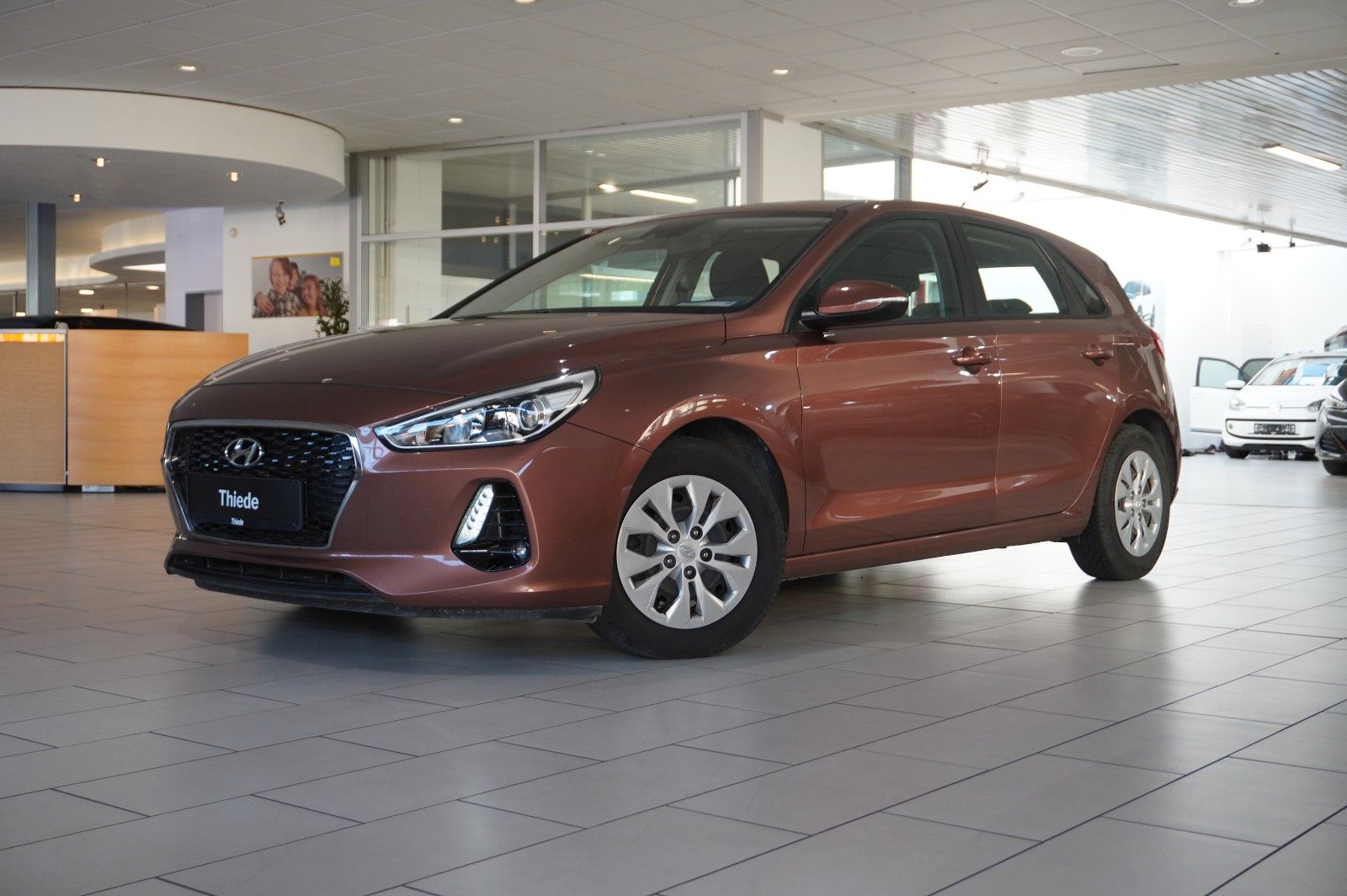 Fahrzeugabbildung Hyundai i30 LIM. 1.0 T-GDI SELECT LED/KLIMA/PDC/TEMP/USB