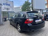 BMW 325d Touring*Klimaaut*Navi*Xenon*6 Gang*Alu - BMW 325 aus 2008: Kombi