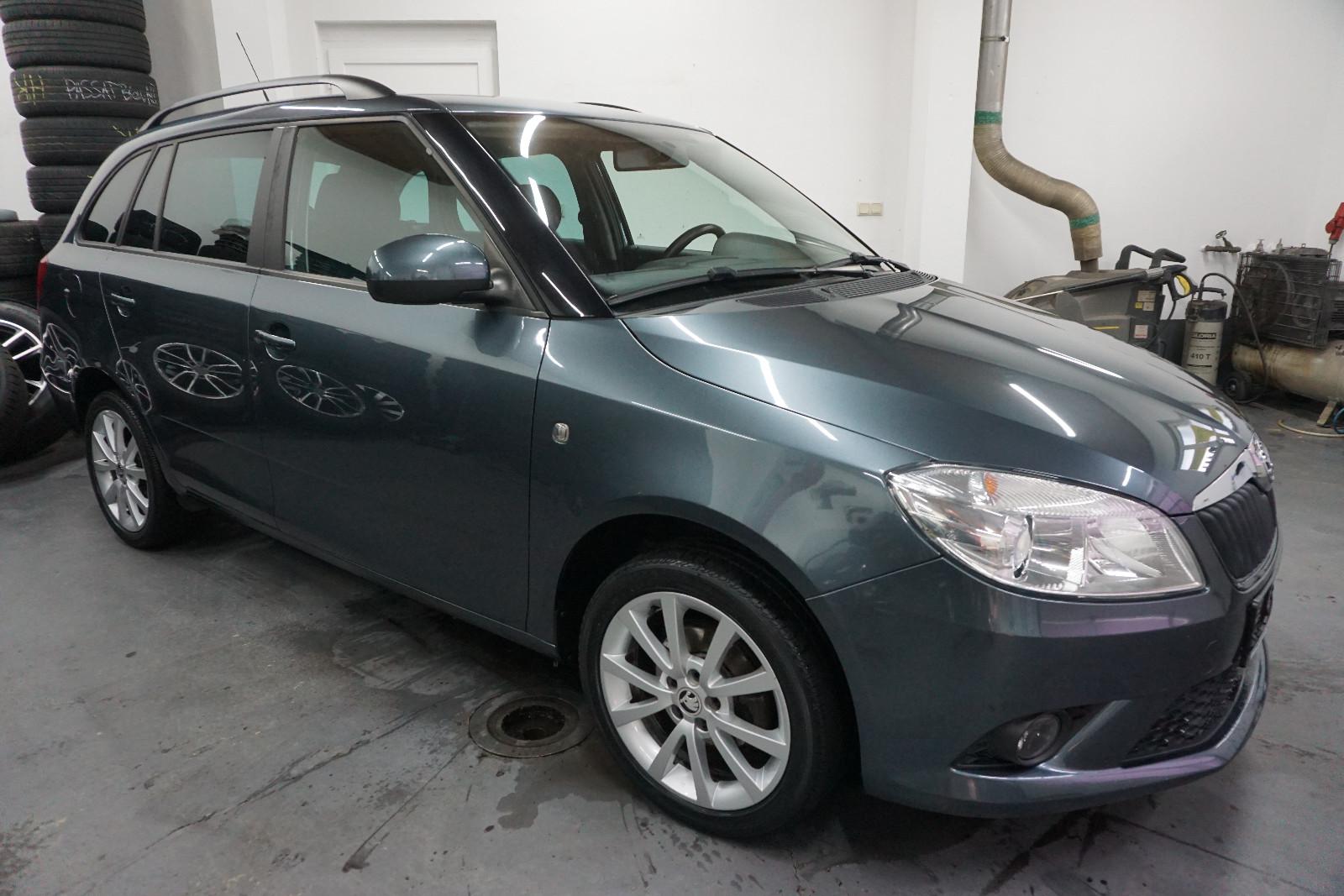Skoda FabiaCombi Best of!Sitzheizung!ZR NEU!Tüv04/2028