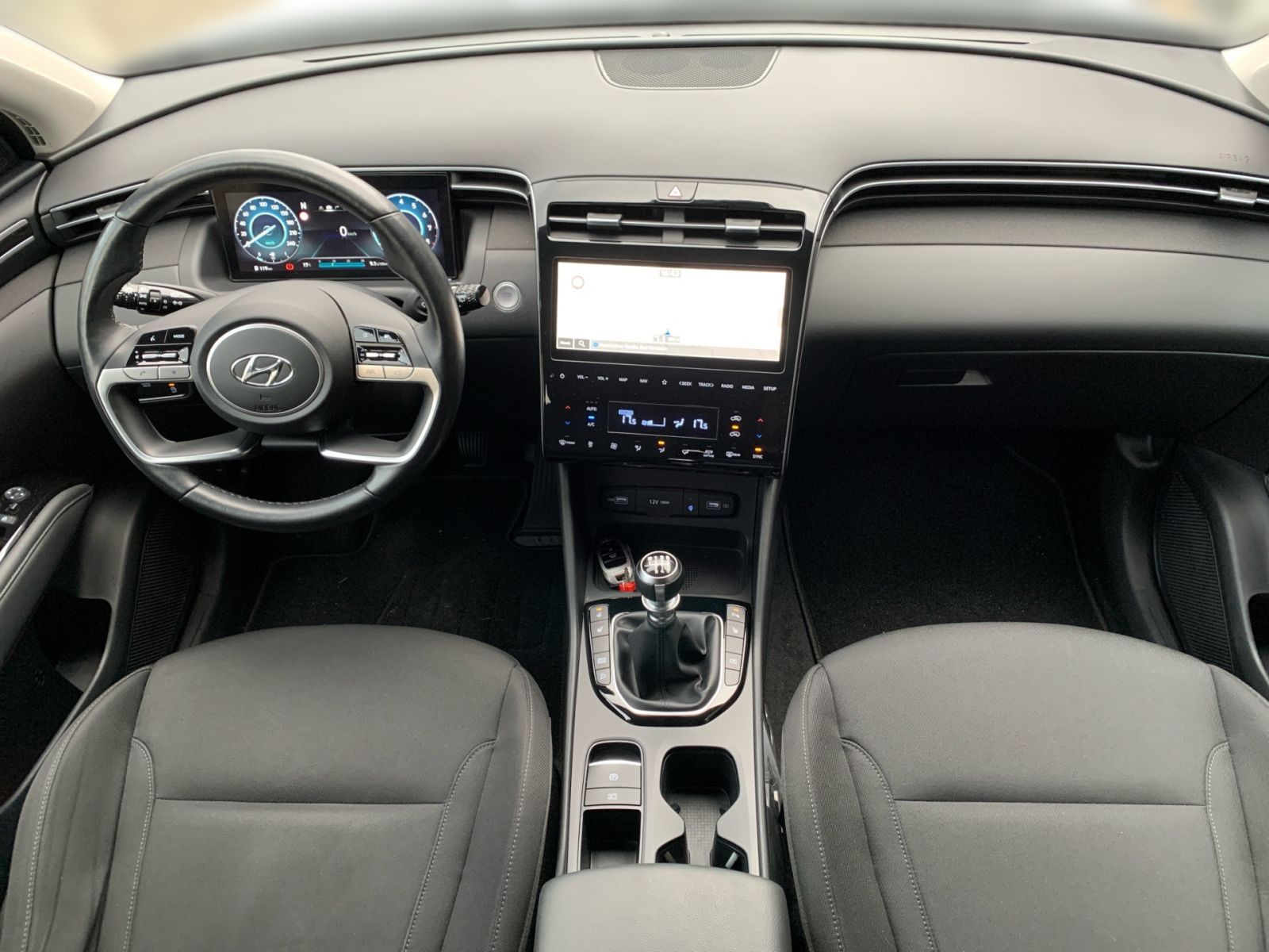 Fahrzeugabbildung Hyundai TUCSON 1.6 T-GDI Trend Mild-Hybrid AHK Navi