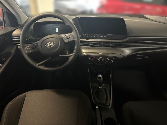 Fahrzeugabbildung Hyundai BAYON FL (MY25) 1.0 T-GDI Select Navi Kamera Ein
