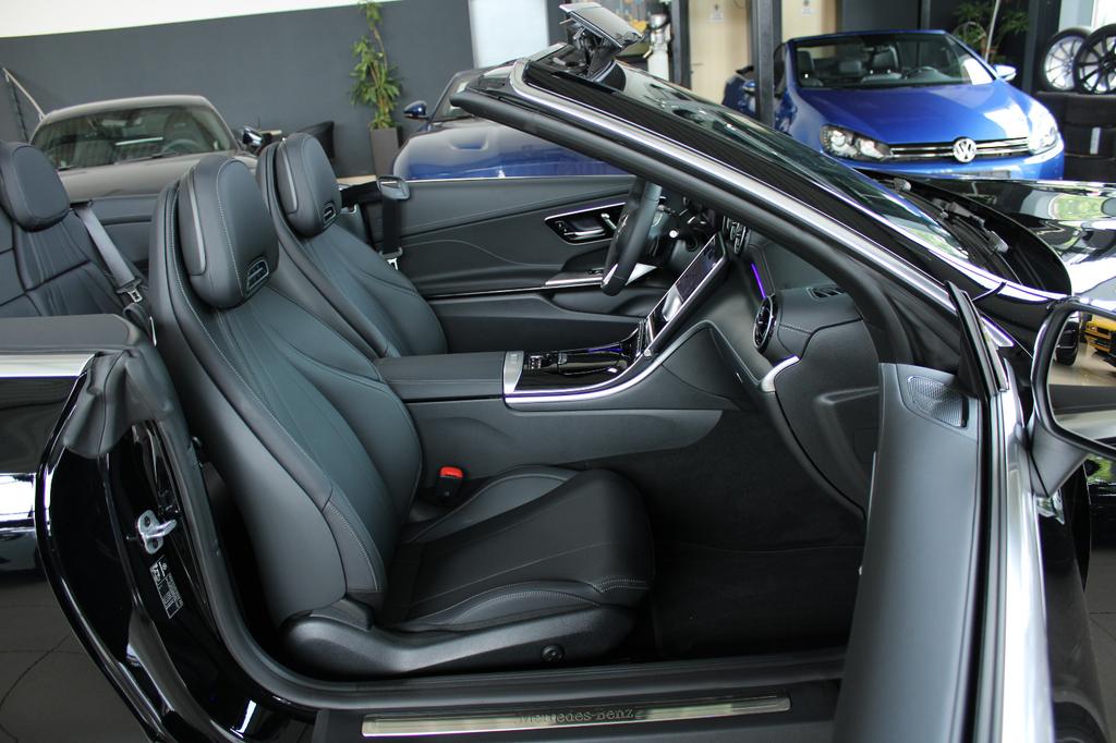 Mercedes-Benz CLE 200