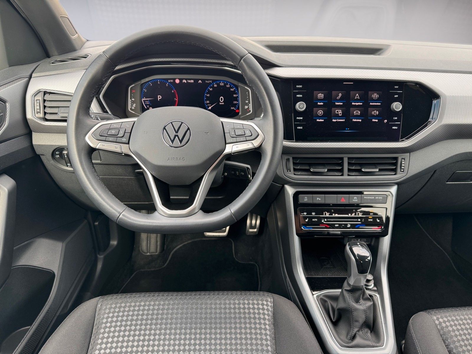 Fahrzeugabbildung Volkswagen T-Cross Life ACTIVE 1.5 TSI
