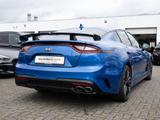 Kia Stinger 2.2 CRDi 4WD GT-Line HUD 360° LED ACC - gebrauchte Kia Limousine