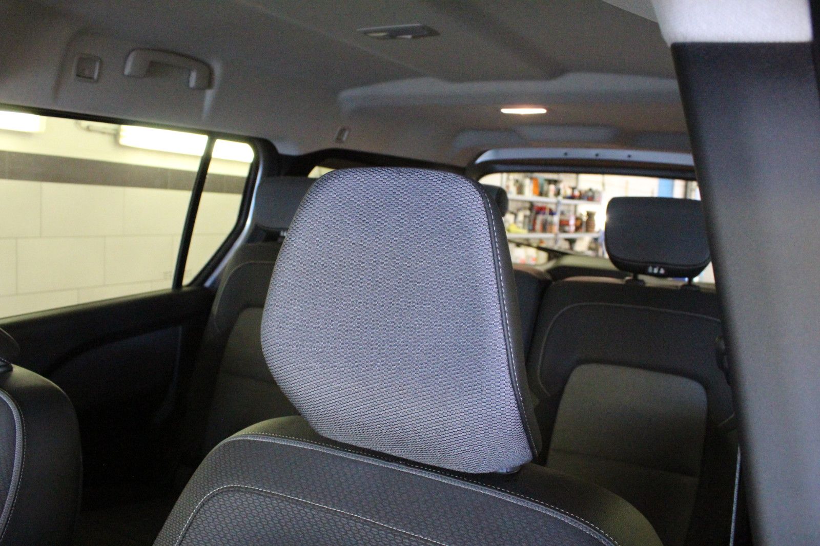 Fahrzeugabbildung Renault Kangoo Grand Techno TCe 130 EDC 7-Sitzer