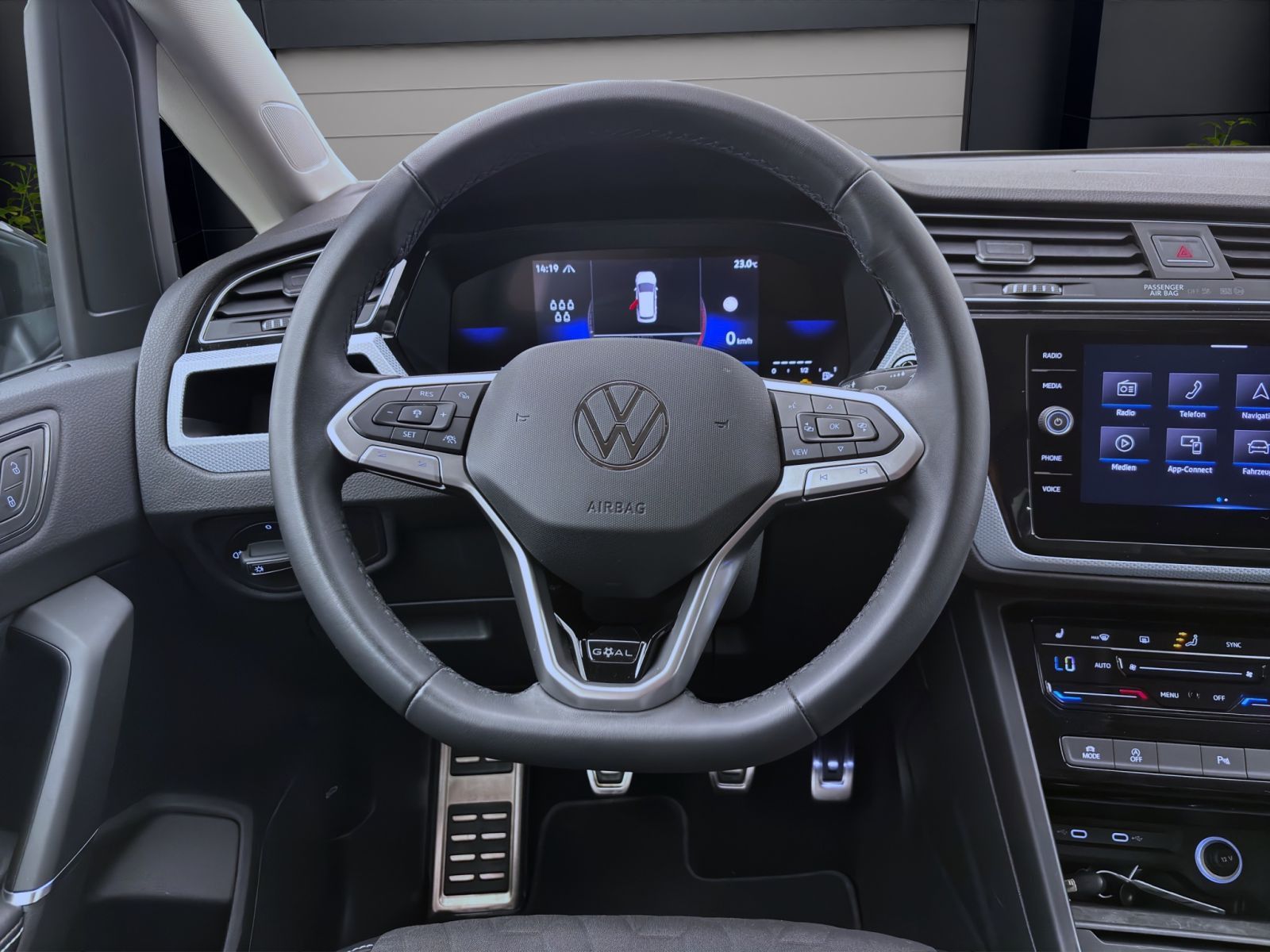 Volkswagen Touran - Bild 12